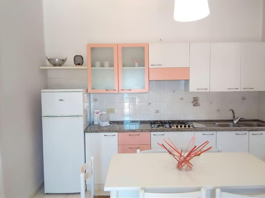 La Casa Dei Nonni - Services Included - Servizi Inclusi Capoliveri  Bagian luar foto
