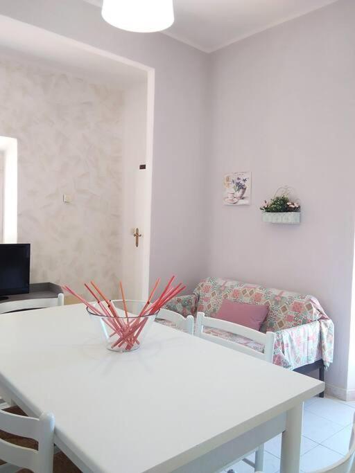 La Casa Dei Nonni - Services Included - Servizi Inclusi Capoliveri  Bagian luar foto